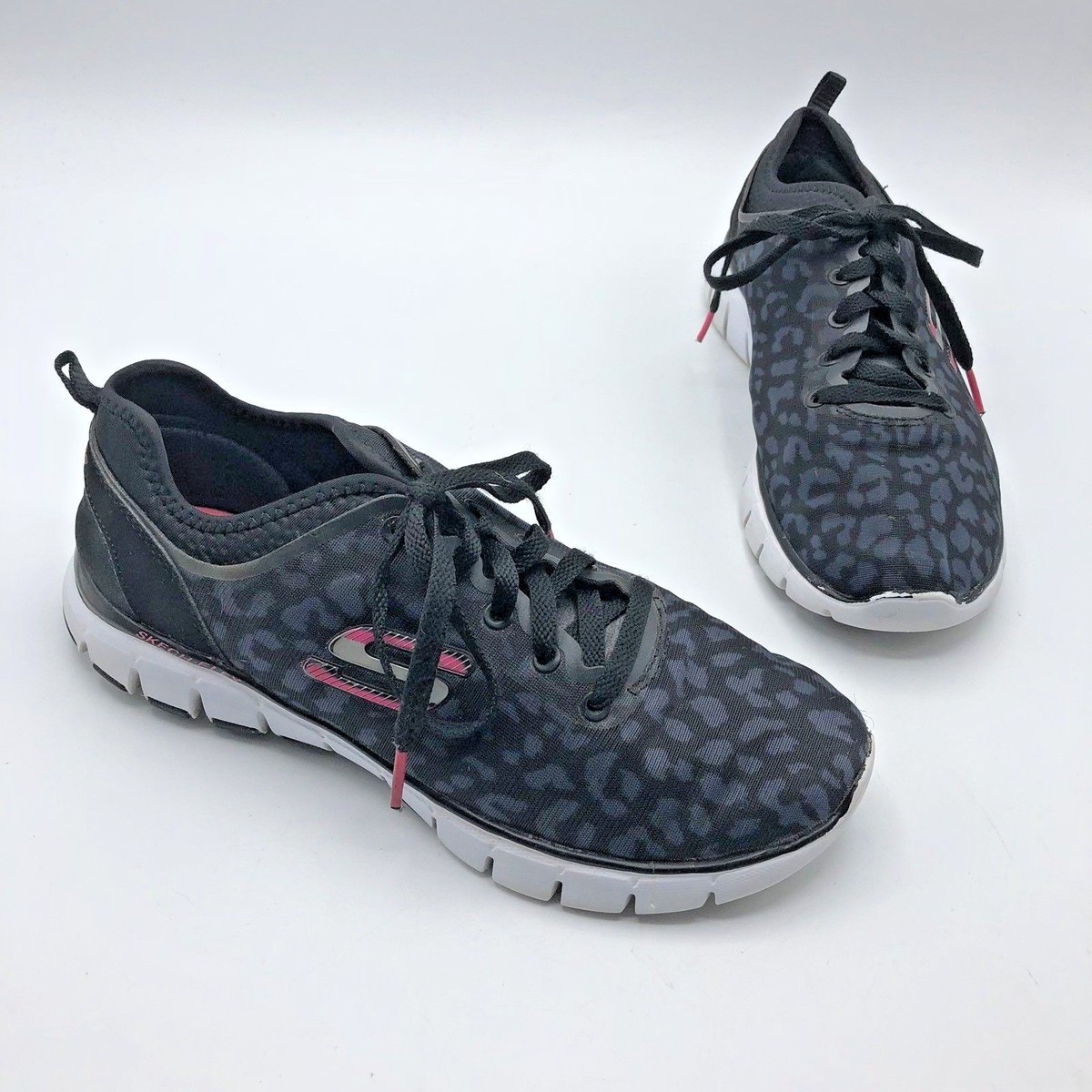 Skechers 12131 Women Black Gray Animal Print Running Shoe Size