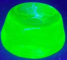 Round Green Vaseline glass uranium shooter Marble holder salt dip cellar display