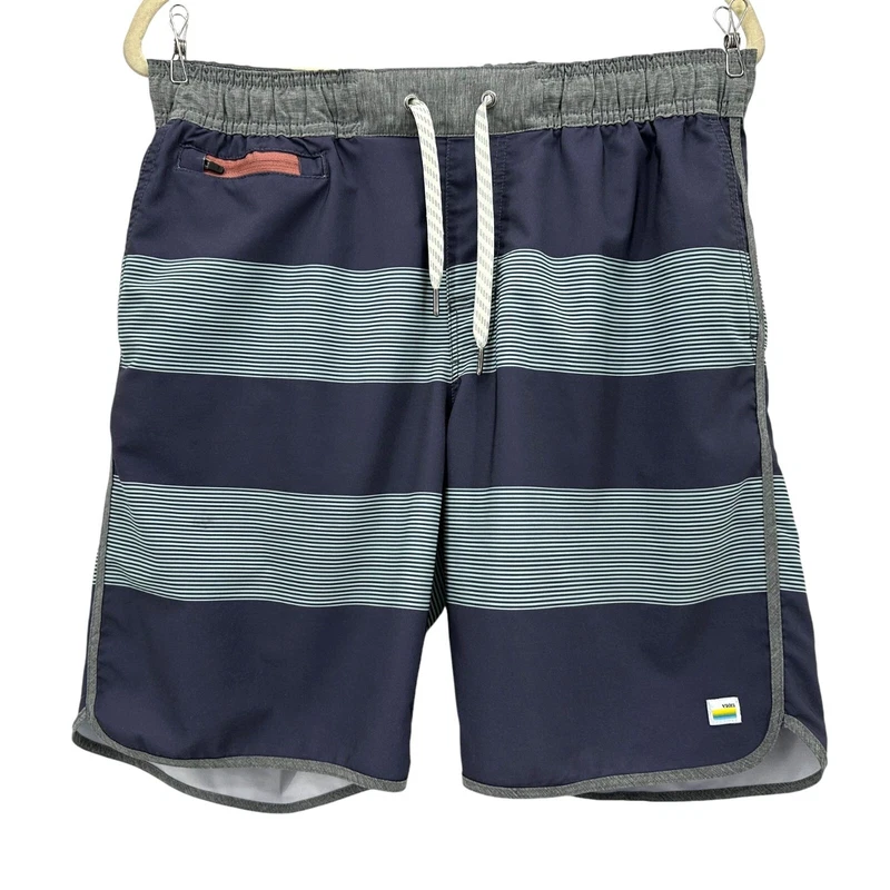 vuori the banks striped 8.5" inseam shorts