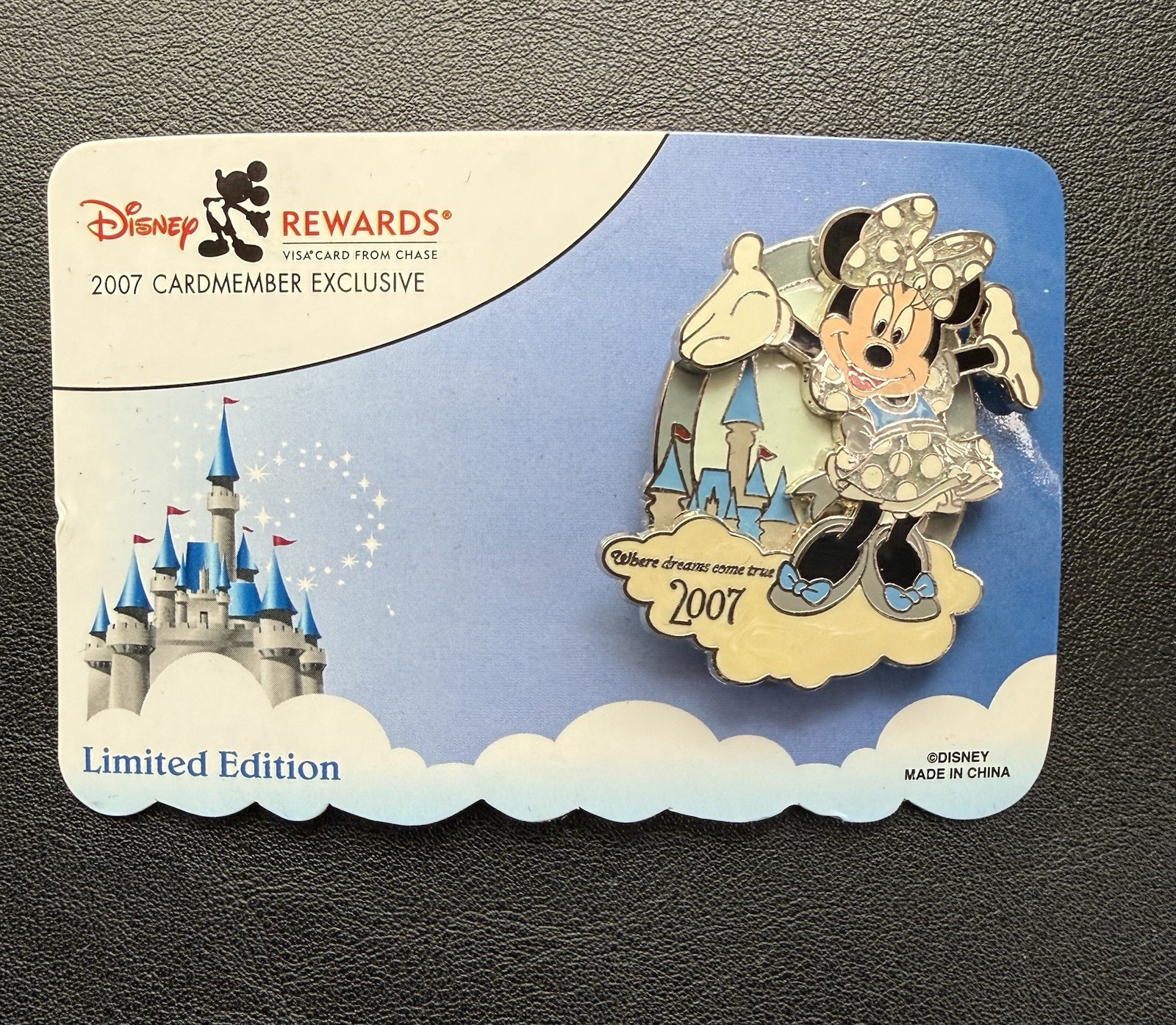 2007 Minnie Mouse Cardmember Exclusive Pin LE *RARE* Original Card