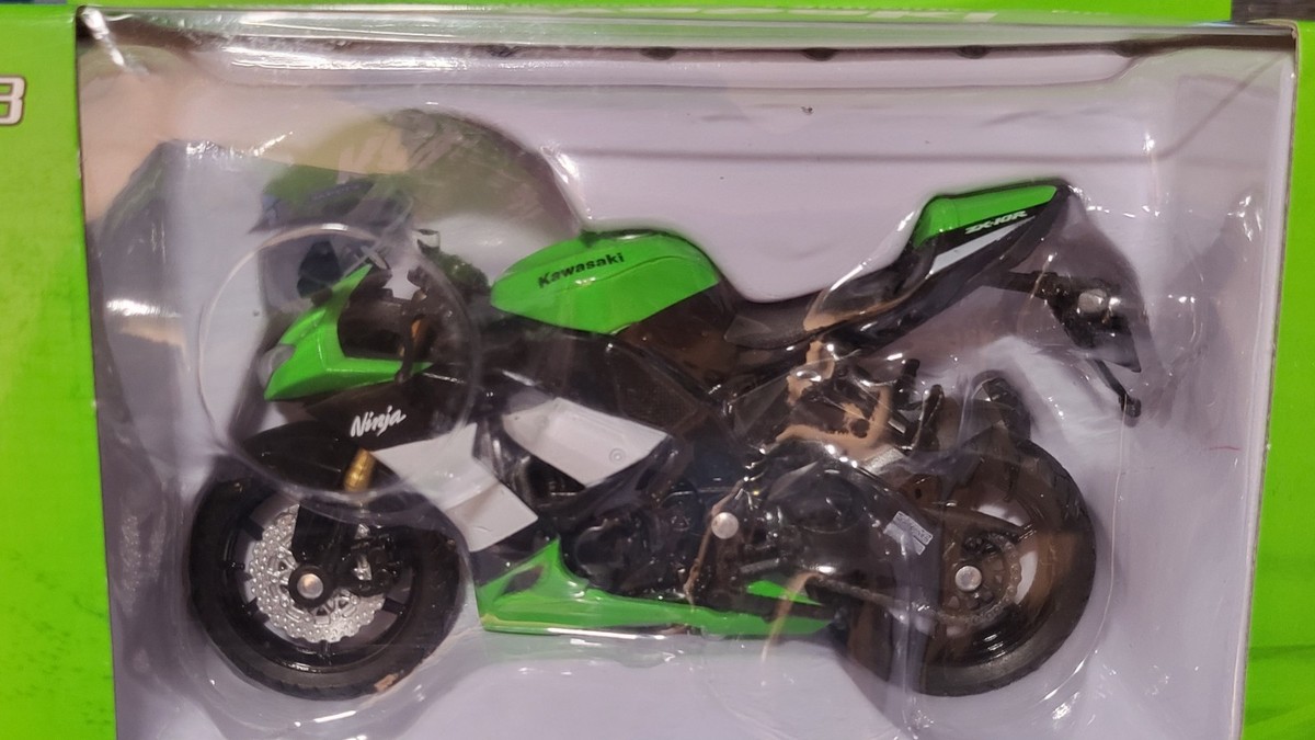 🔥Welly 1:18 scale diecast model of a Kawasaki Ninja ZX-10R