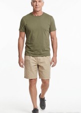 Chaps Ralph Lauren Shorts khaki 33 Pleated Chino 8  Inseam Slash Pockets Golf