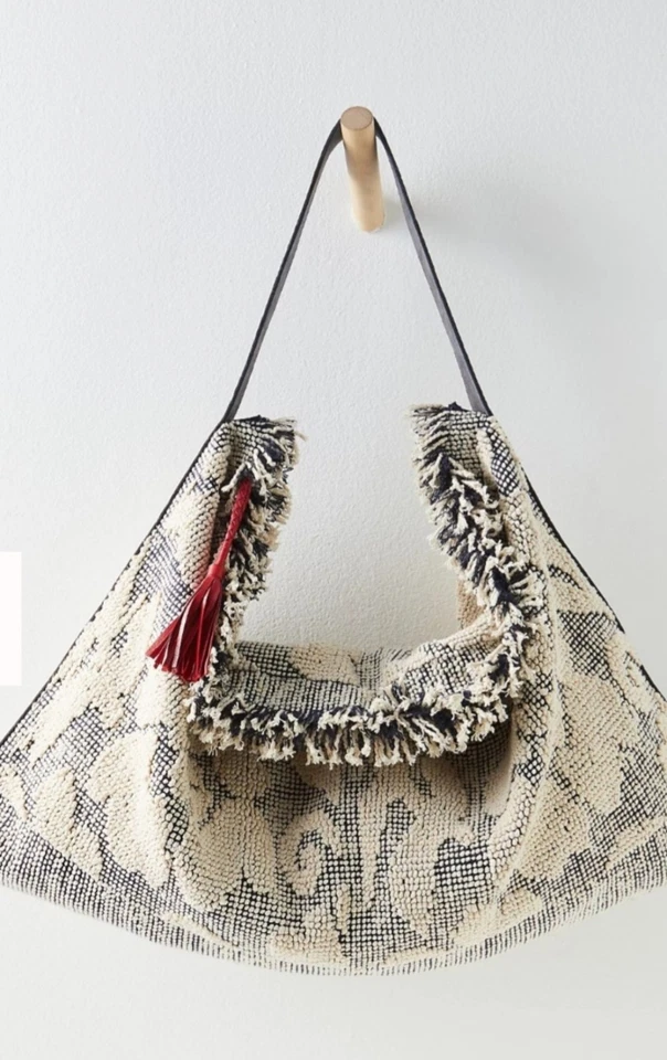 Free People Miramar Carryall Bag In blue NWT - Image 2 of 2