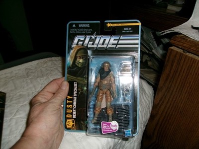 2010 GI JOE Pursuit of Cobra 3 3/4'' Desert Battle ''Dusty''-MIP