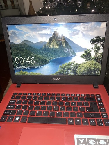 Acer Aspire 3 15.6" Notebook Red / Full HD / 8GB RAM / AMD A9 CPU / Win 10 - A - Picture 2 of 3