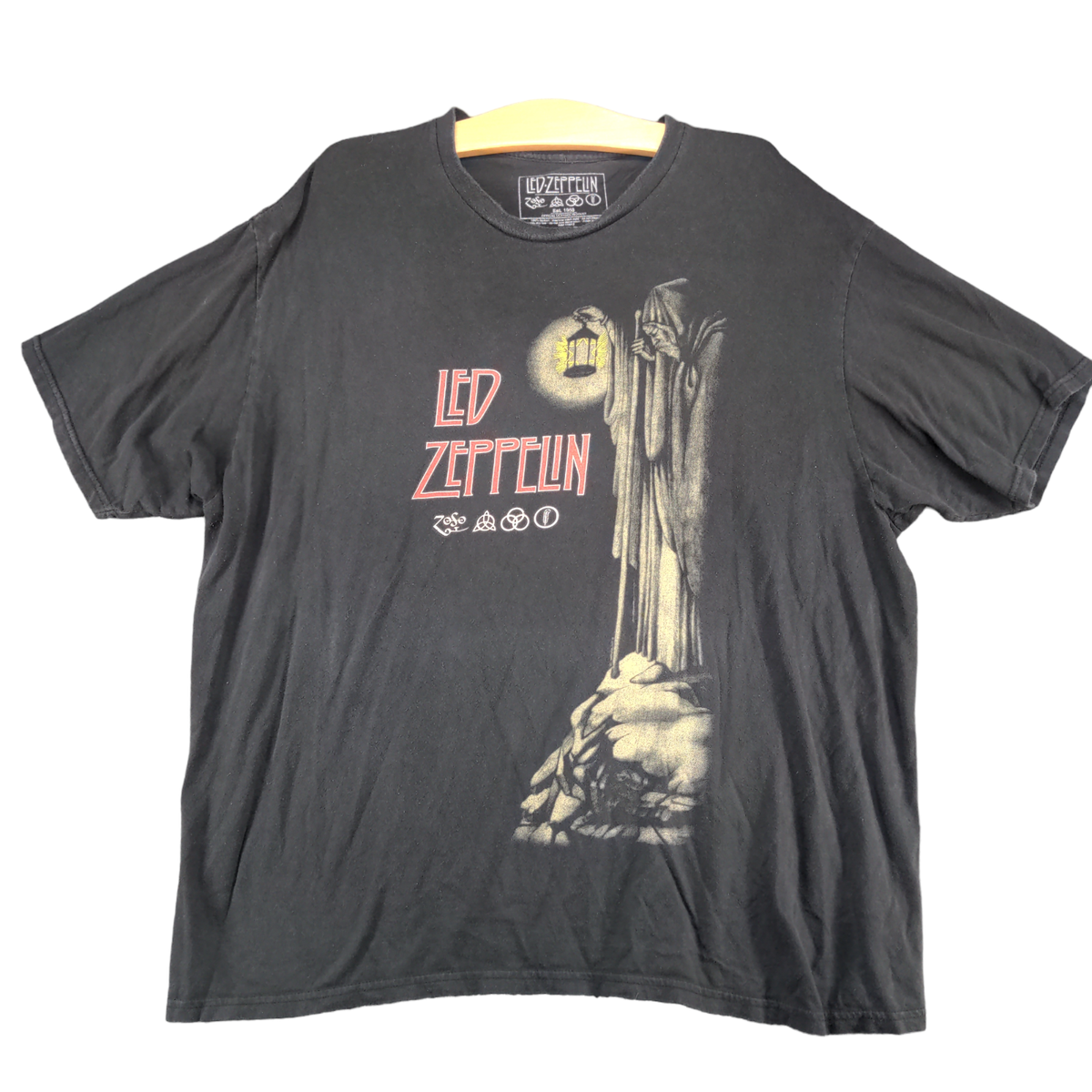 Led Zeppelin Men's T-Shirt Black Size 2XL Short Sleeve Album IV