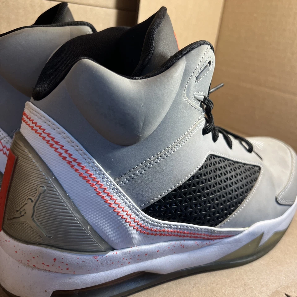 Air Jordan Flight Remix Wolf cinza infravermelho 23 masculino tamanho 10.5 - Imagem 4 de 4