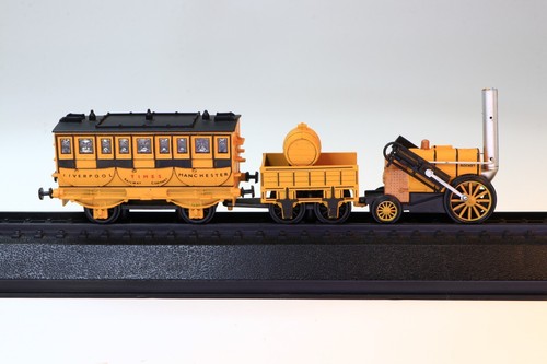 OO Gauge 1:76 Scale Stephenson's Rocket Steam Locomotive Train Static Model - Picture 7 of 13