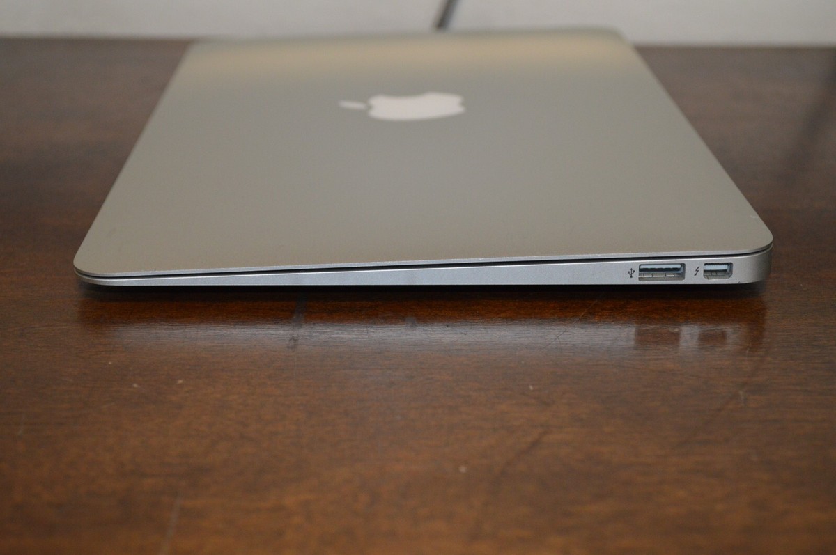 Apple MacBook Air 6.1 11 inch i5 128GB 4GB HD Graphics 5000 Apple MacBook Air 6.1 11 inch i5 128GB 4GB HD Graphics 5000
