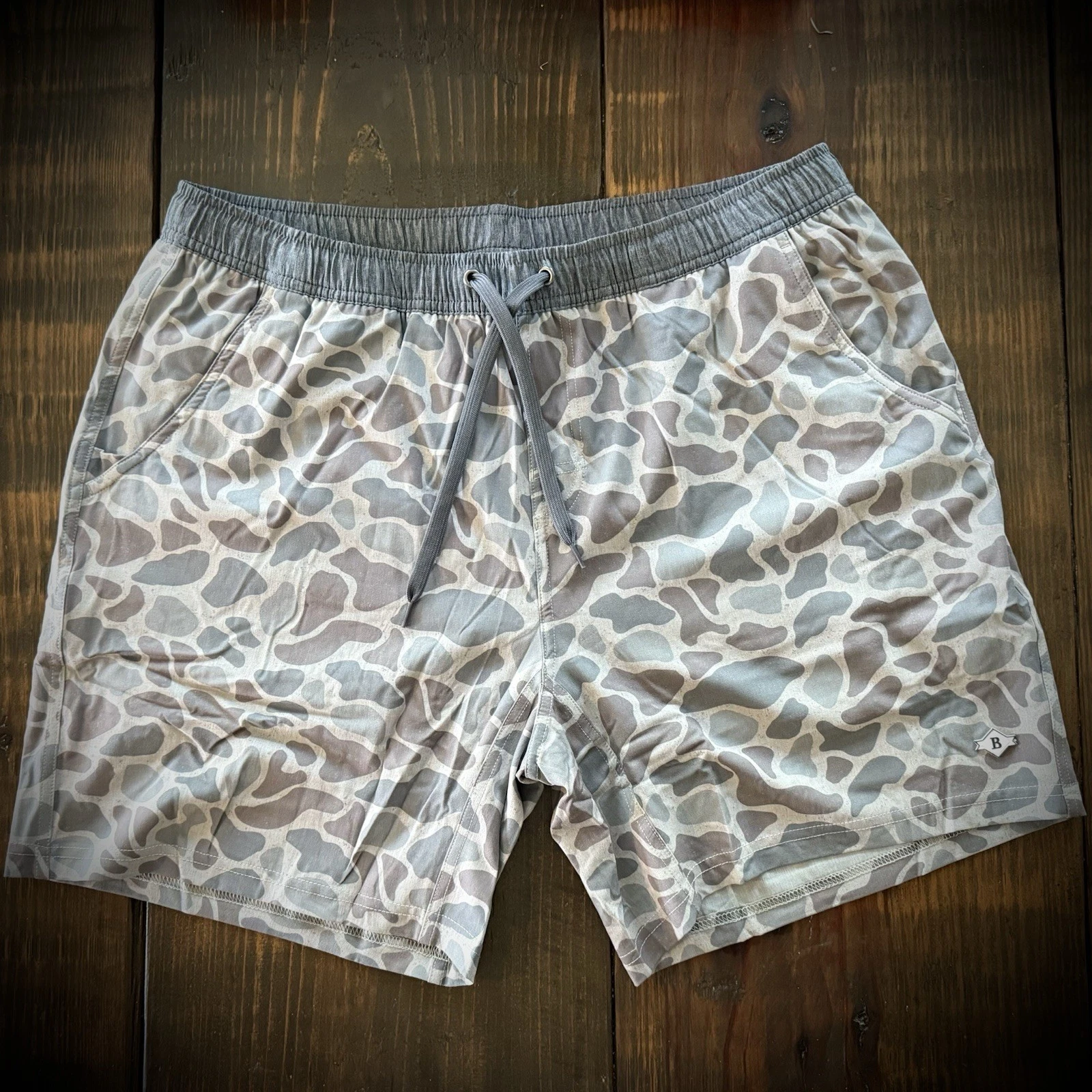 Burlebo Athletic Shorts- XL Classic Deer Camo Color with Grey Liner - New W/Tags
Opens in a new wind