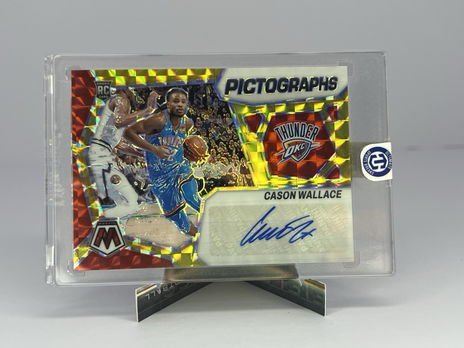 2023-24 Panini Mosaic Cason Wallace Fusion Red Yellow Choice Pictographs Auto RC