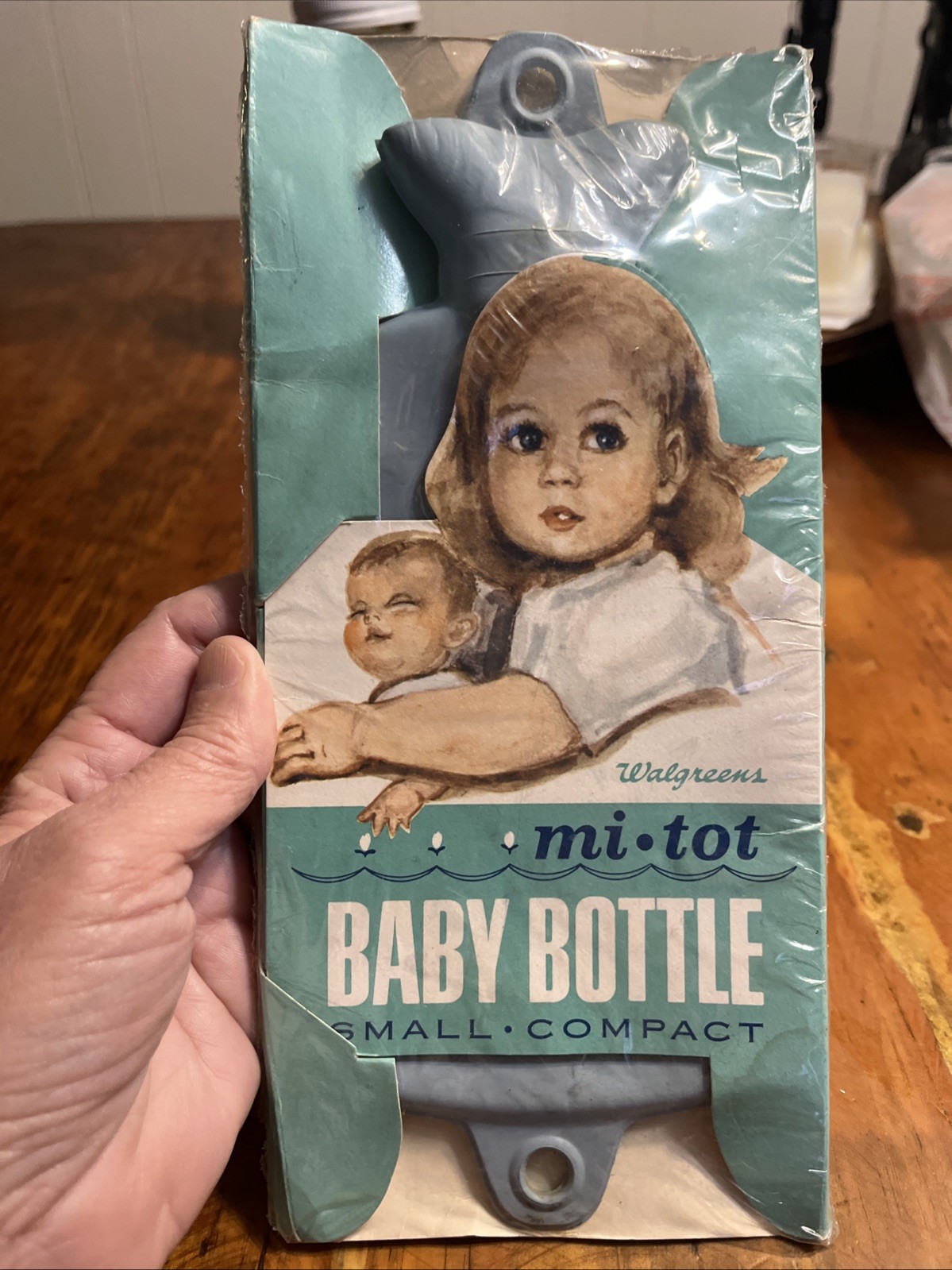 Vintage Baby Bottle Small Compact mi-tot Walgreens In Package New