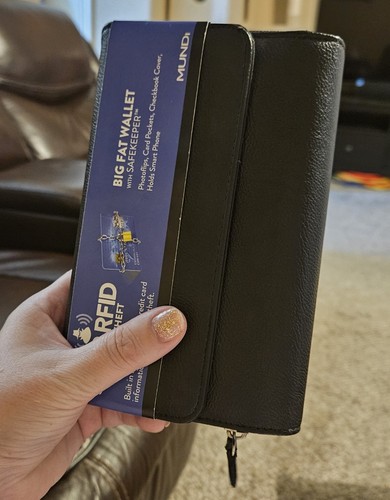 Mundi Big Fat Wallet Black Stop RFID