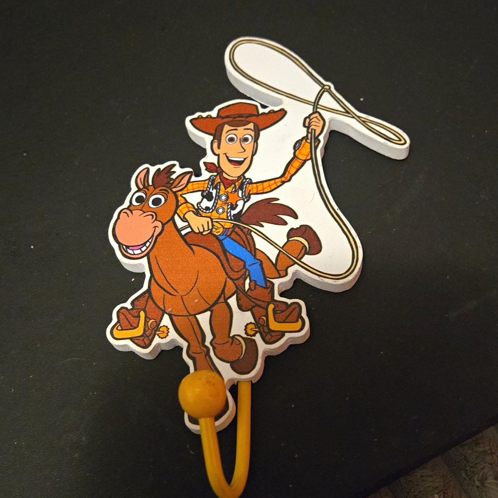 Disney Toy Story Woody Montado en la Pared Novedad Gancho Madera/Metal 8 pulgadas Multicolor