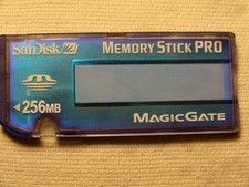 SANDISK MEMORY STICK PRO MAGIC GATE 256 MB UNUSED