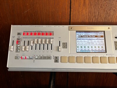 KORG M3 XPANDED M3XP Workstation Ver 2.0.5 New touch panel