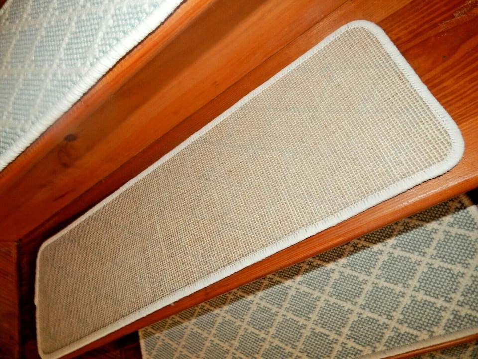 16 步 9 英寸 x 30 英寸 + 着陆 28 英寸 x 36 英寸楼梯踏板编织加盖车。 — 第 4/4 张图片