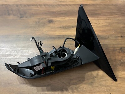 BMW 4 G22 G23 Genuine Mirror Base Frame RIGHT Gloss for RHD Cars 2242.9004
