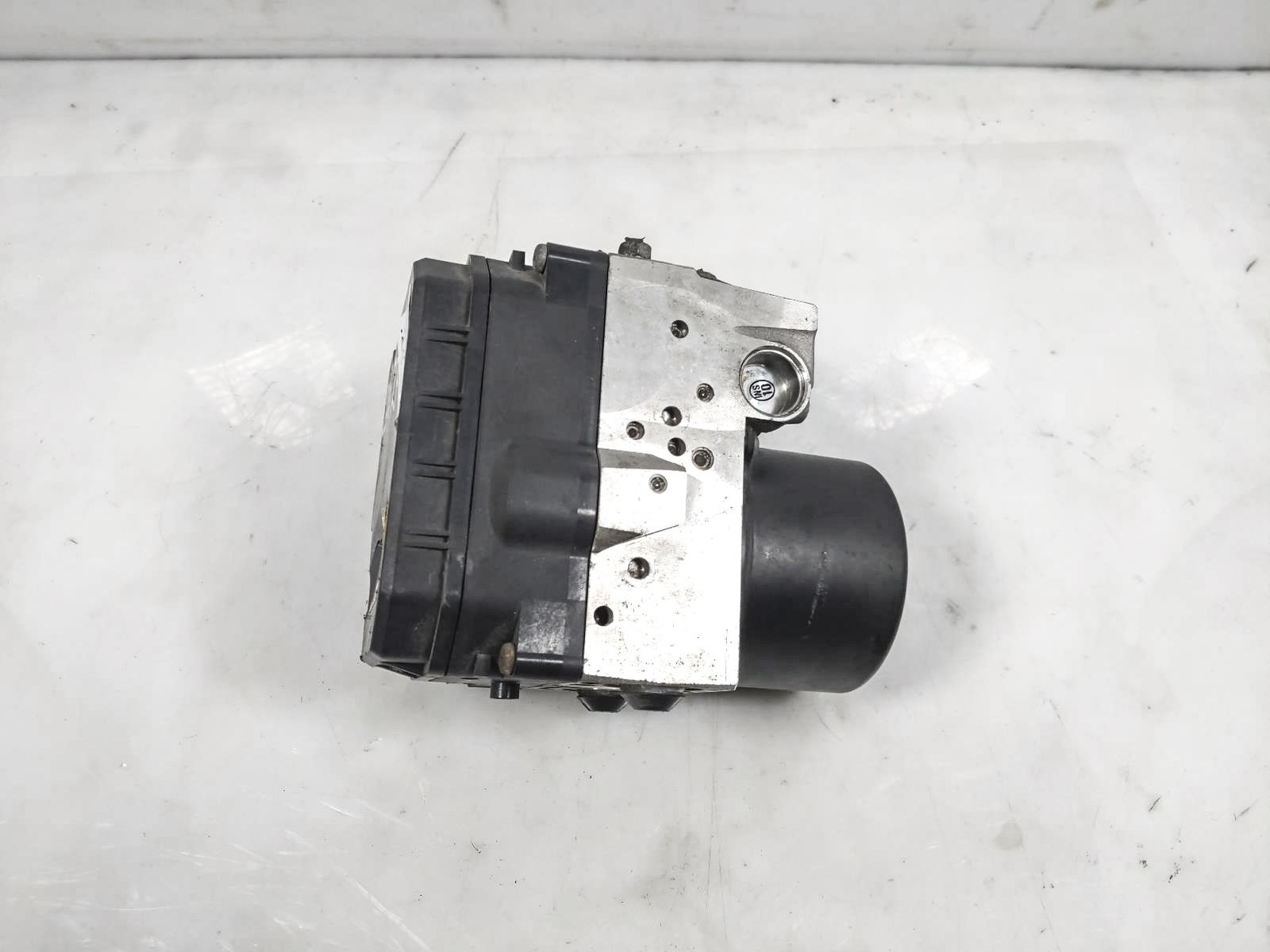 2007-2008 Lexus Es350 Vsa Abs Pump Modulator *Module Casing Is Cracked