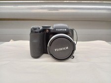 Fujifilm Finepix S5700 Digital Camera