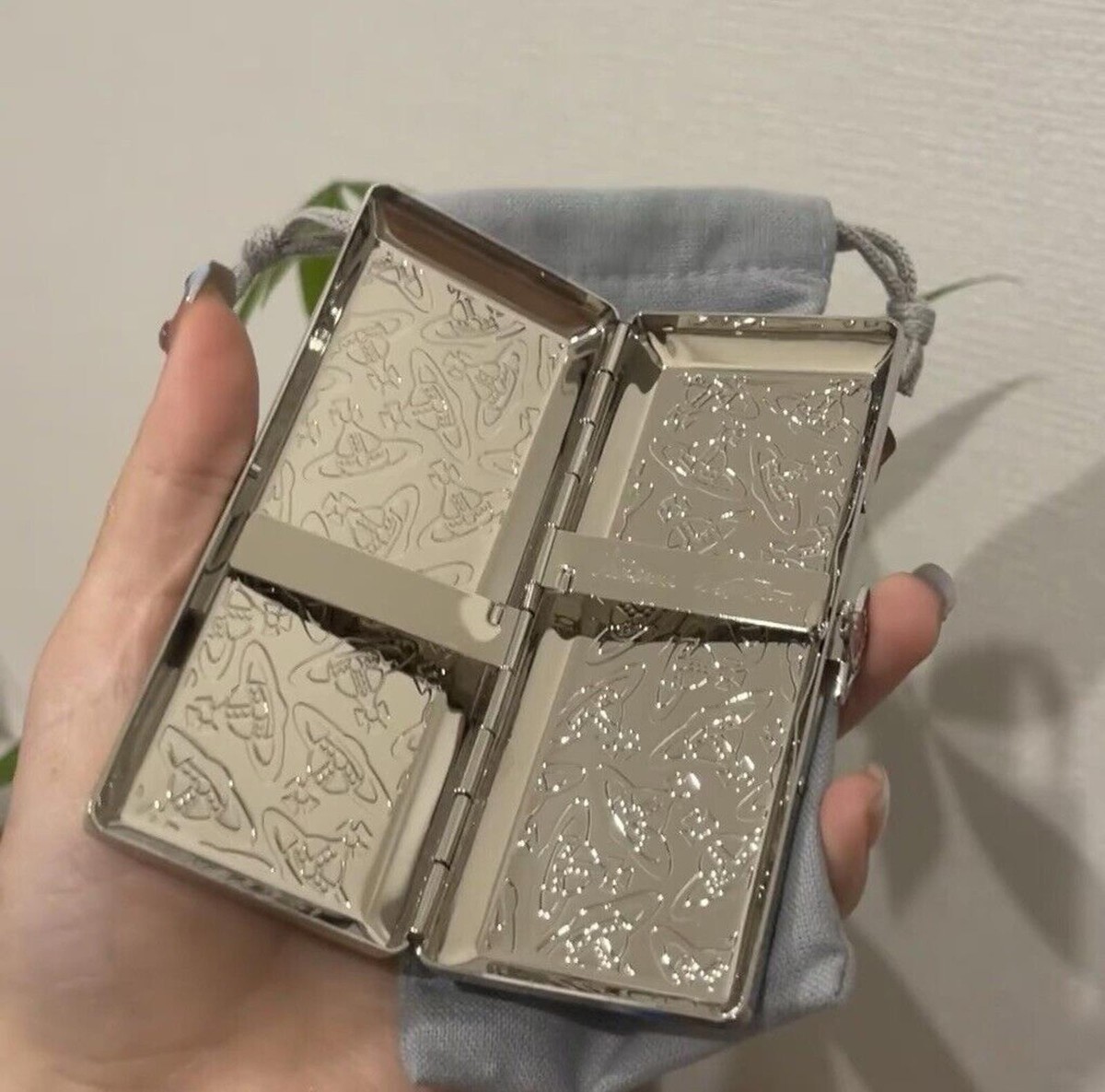 US Seller* Nana Silver Cigarette Case Gift Box Included