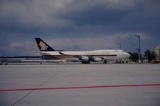 Dia 9V-SMB Airbus A350-941 Singapore Airlines 04/1991 FRA 35mm gerahmt OP-K1-32