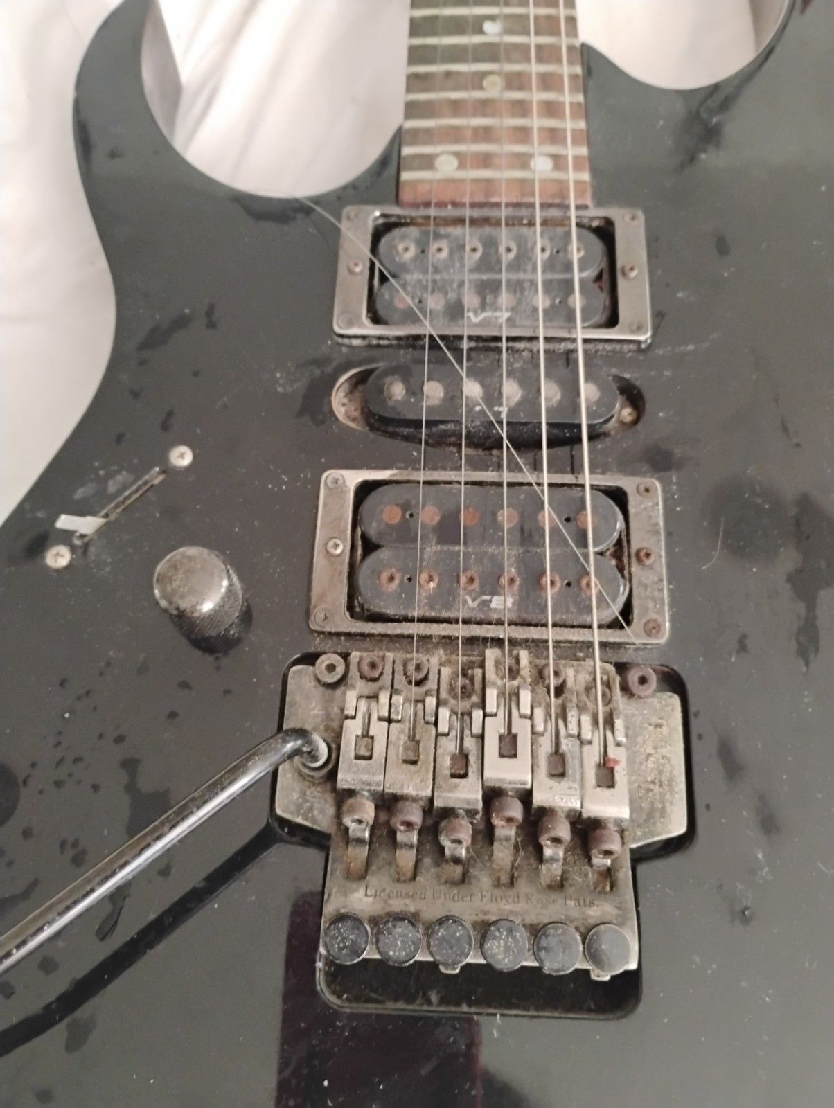 Left Hand Ibanez, Used and Abused!!!