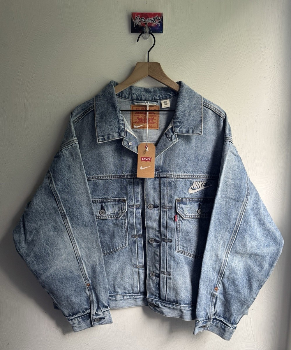ジャケット・アウター LEVI'S x Nike Denim Trucker Jacket XL Levi's x Nike Denim Trucker Jacket Medium Wash Mens Size XL