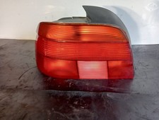 Feu arrière BMW 523
