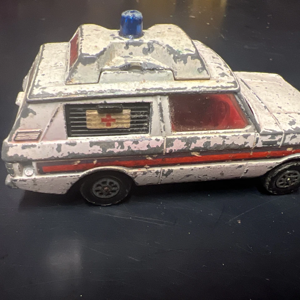 Corgi Toys 461 - Whizzwheels Police Vigilant Range Rover sin embalaje original vintage Foto 2 de 4