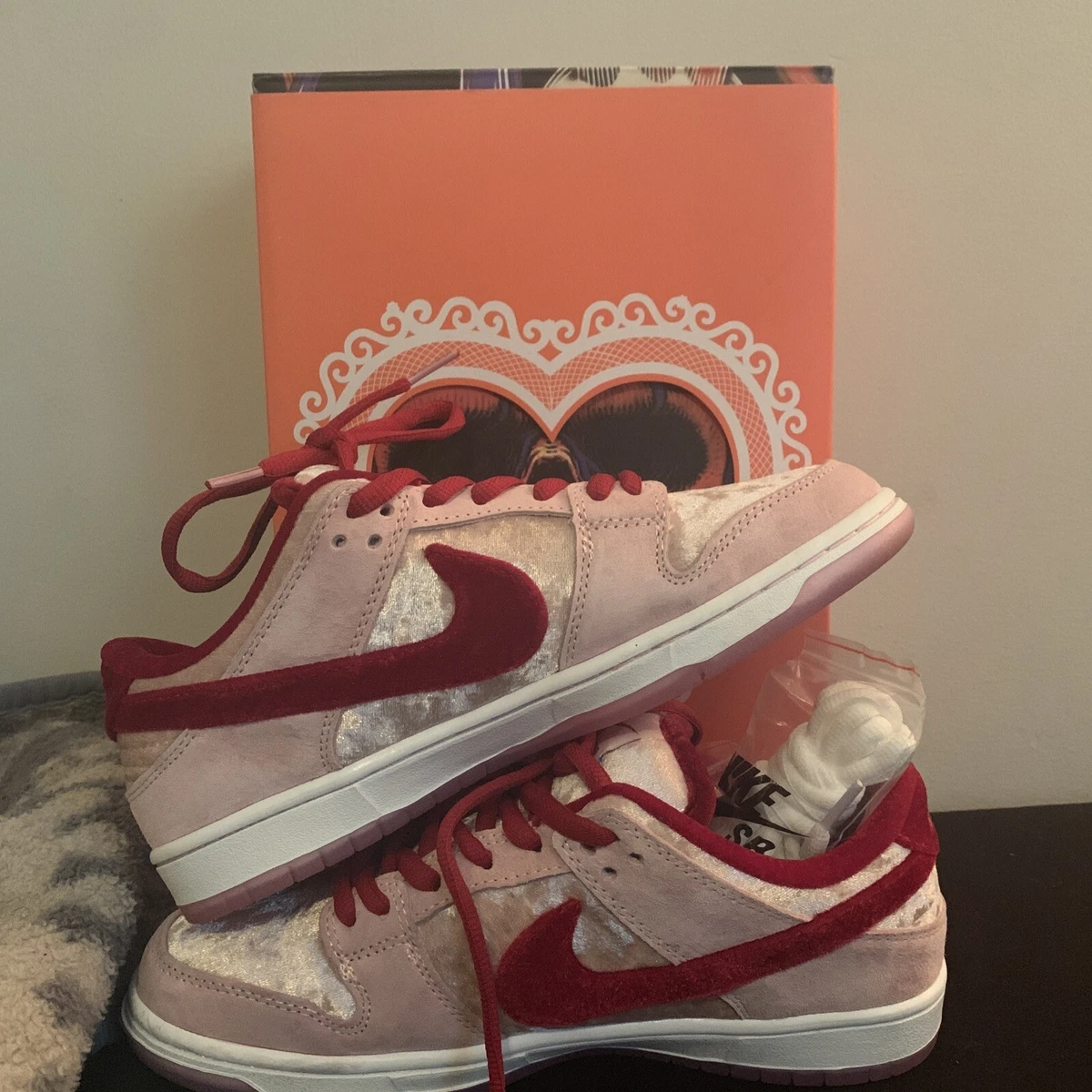 nike sb dunk strangelove special box