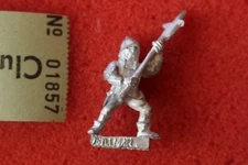 Games Workshop Citadel C26 Men at Arms Bretonnian Billman with Halberd Figure C