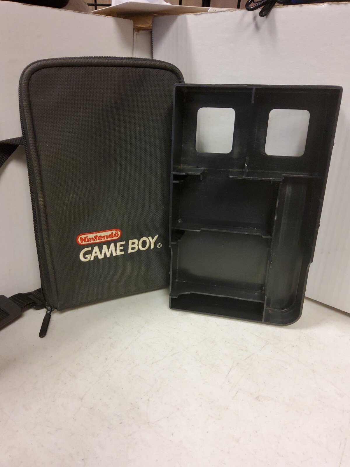 Nintendo Original Gameboy Black Carrying Case Bag w/ Strap & Plastic