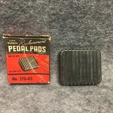 1953-54 Chevy Passenger Cars Brake Or Clutch Pedal Slip-On Pad 27G-411 NOS 33653