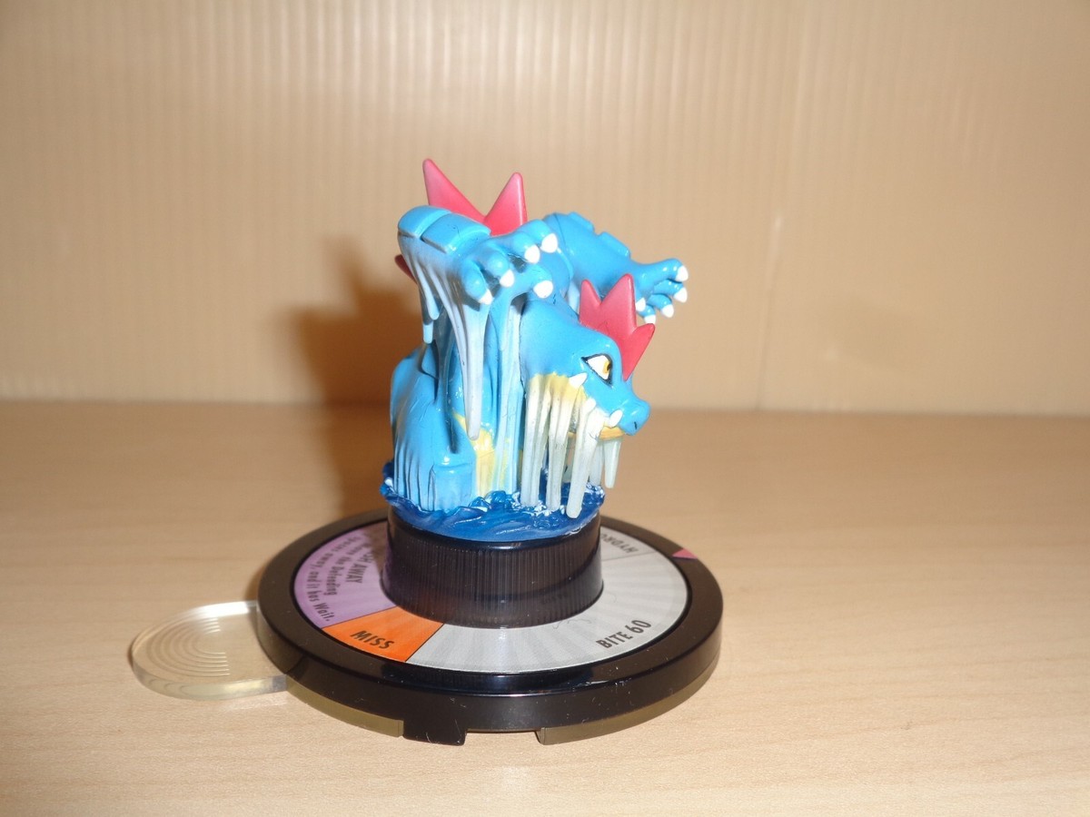 Pokemon Feraligatr 10/42 Trading Figure Game In Black Spinning