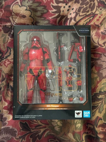SH Figuarts Star Wars Sith Trooper (En caja) Star Wars: Rise of Skywalker