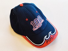 VINTAGE OFIICIAL NHL BASEBALL CAP - 100 YEARS - CANADIENS SIGNED JEAN BELIVEAU
