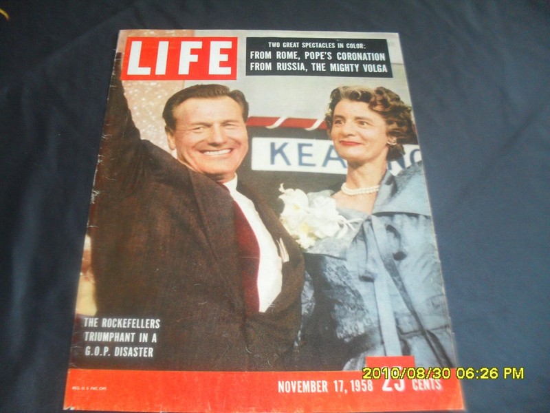 Vintage 1967 Life Mag. Featuring The Rockerfellers with bonus ad 1959 Edsel