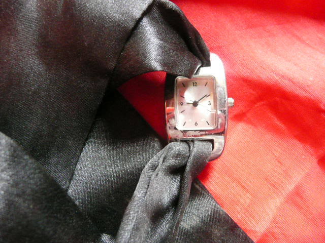 Montre Vintage Lancôme Femme - Boîtier Argent - Mouvement Mécanique Manuel - Années 70 - Occasion