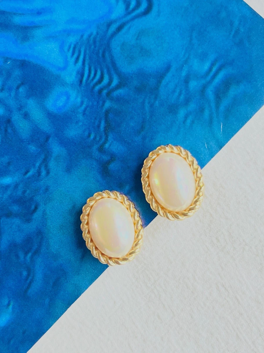 Clearly Glamorous Gold and Clear Drop Earrings