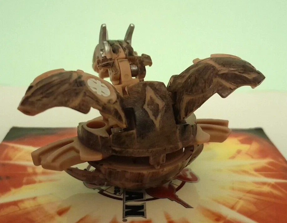 Bakugan Battle Brawler - Subterra Neo Dragonoid 520G Foto 2 de 2