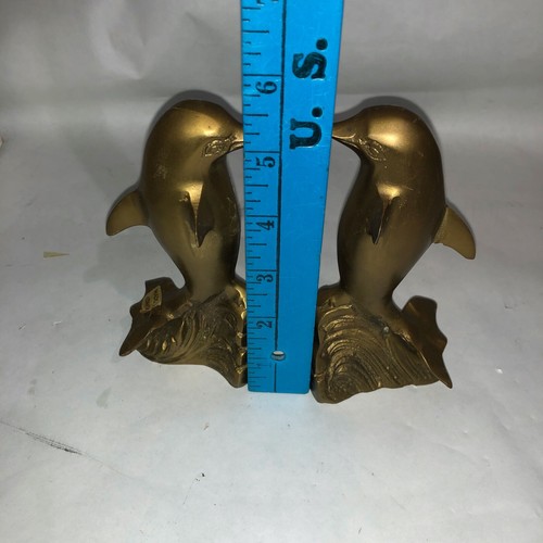 Pair Of Vintage Brass Dolphins Riding a Wave Book Ends Made in Korea - Picture 5 of 6