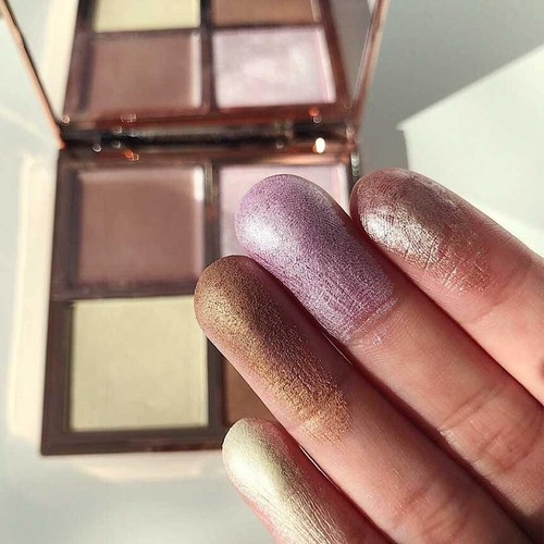 Selfie Queen - Glow Kit Highlighter Palette - Picture 4 of 6