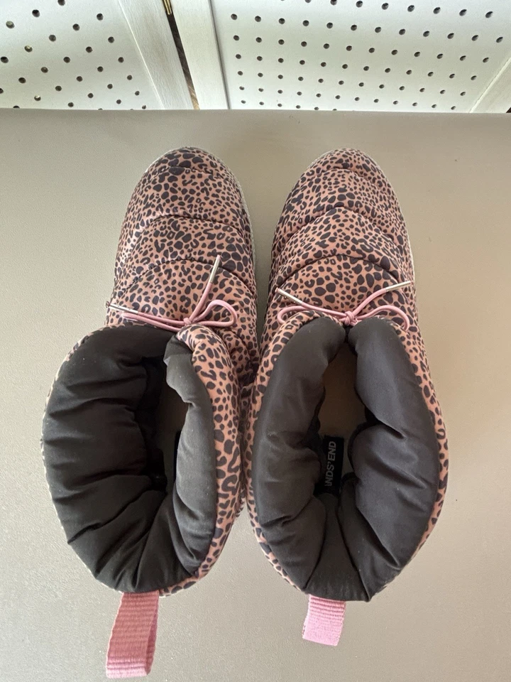 Lands' End Puffer Botín Zapatilla Mujer Talla 9B Guepardo Animal Estampado Casa Zapatos Foto 4 de 4