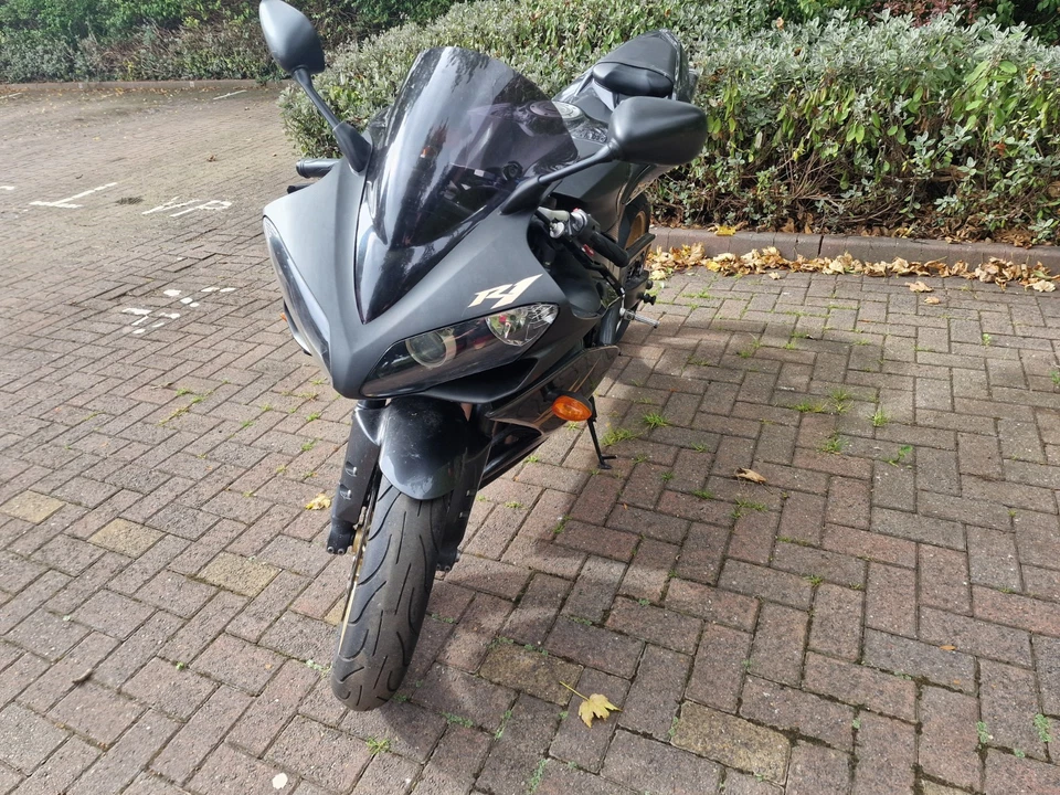 Yamaha Yzf R1 2008 - Image 3 of 4