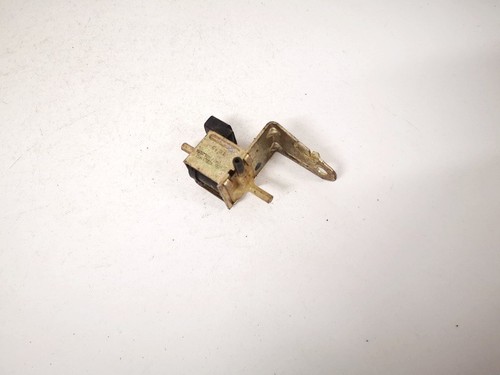 437906283a Umschaltventil Ventil (Druckwandler, Abgassteuerung)   DE1542227-43