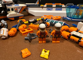 LEGO City Coast Guard Boat & Helicopter parts rafts minifigures partial sets