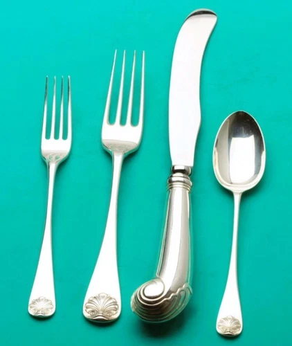 Williamsburg Shell by Kirk Stieff Sterling Silver 4 piece Place Setting