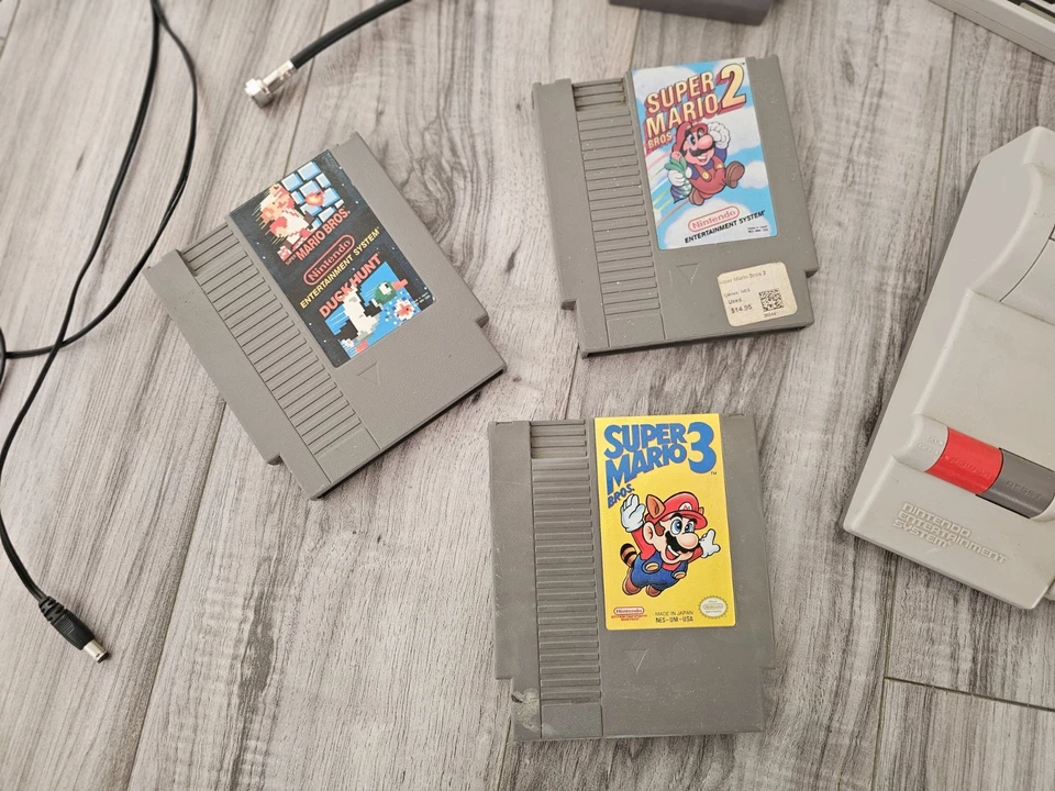 Juegos Mario Top Loader Nintendo NES de colección + Duck Hunt - Probados y funcionando Foto 2 de 4