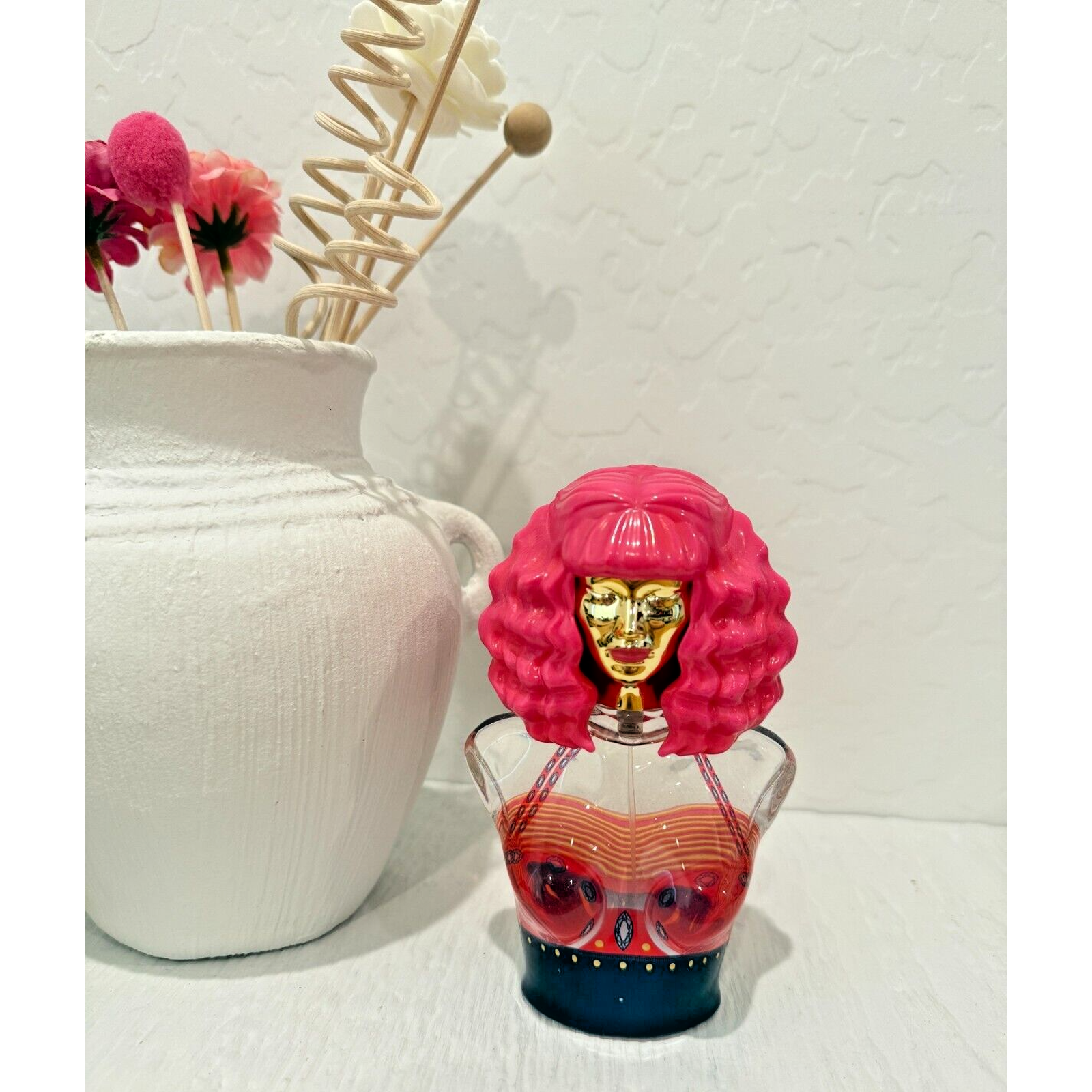 MINAJESTY by Nicki Minaj EDP Spray for Women 50 ml / 1.7 oz out of Box